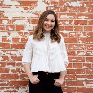 Meet your Posher, Jayci